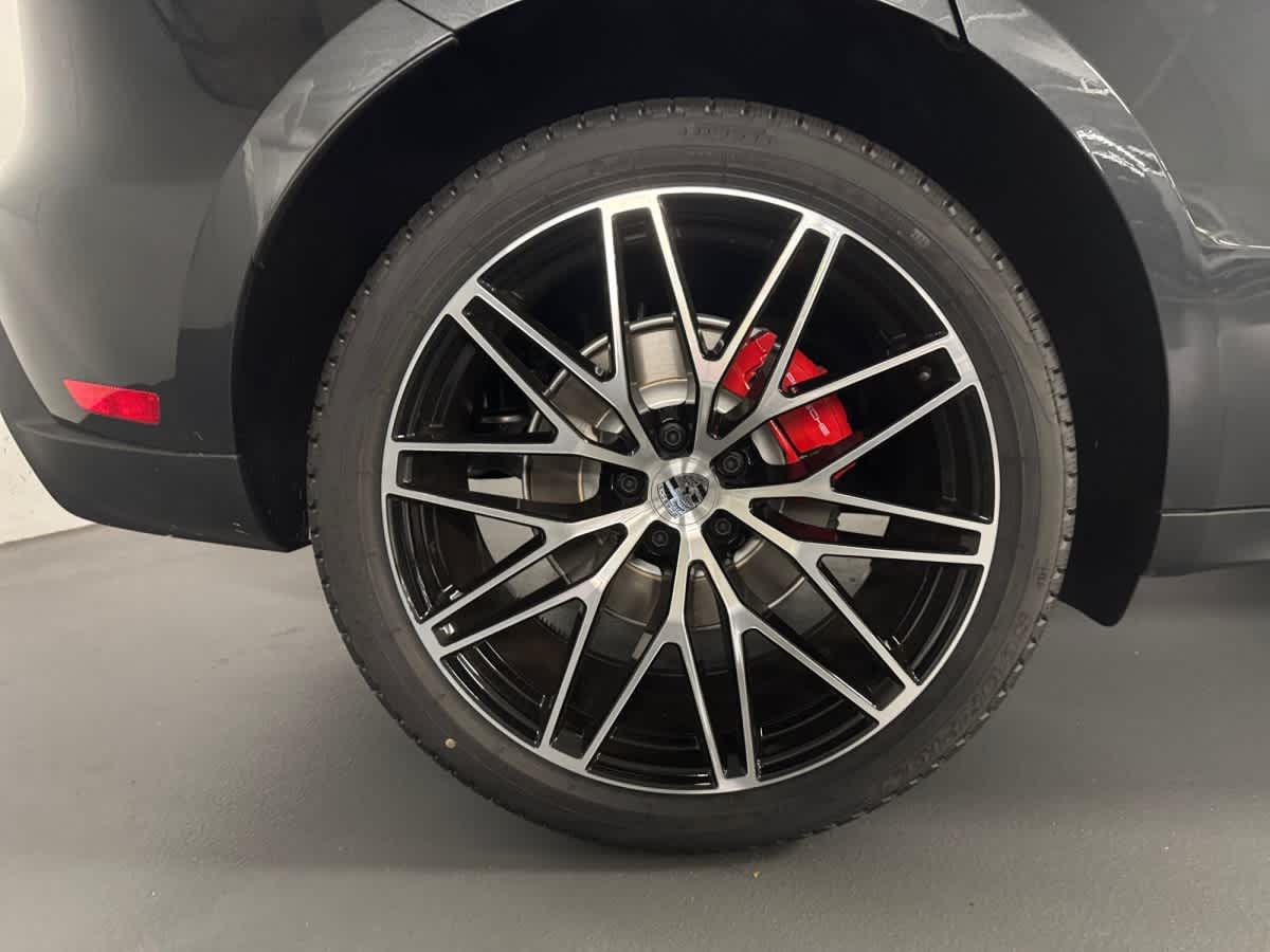 new 2026 Porsche Macan car