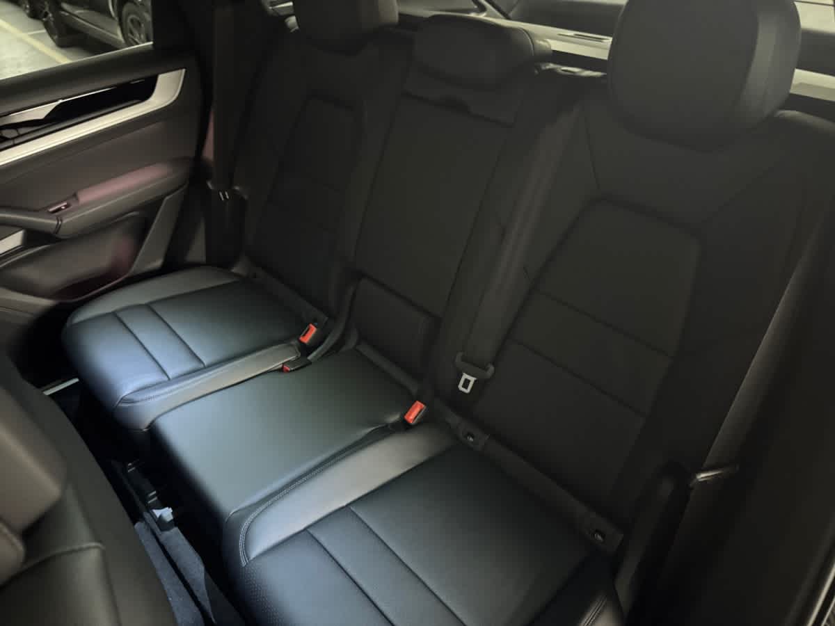 new 2026 Porsche Cayenne car