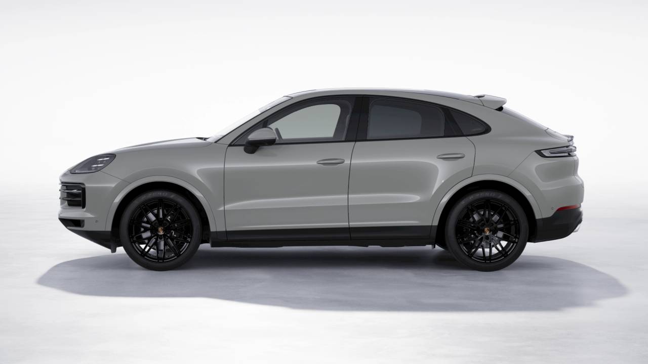 2026 Porsche Cayenne Coupe photo 2