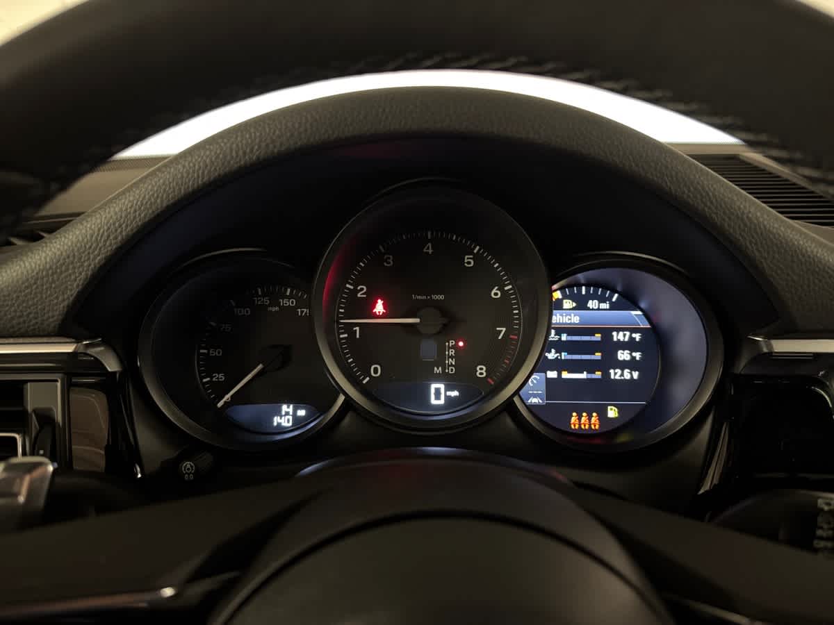 new 2026 Porsche Macan car