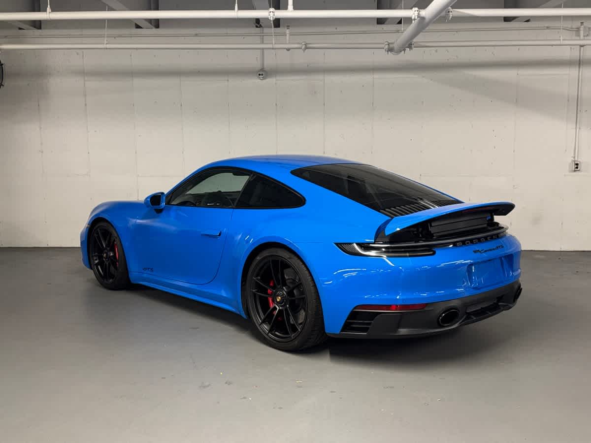 2023 Porsche 911 GTS photo 3