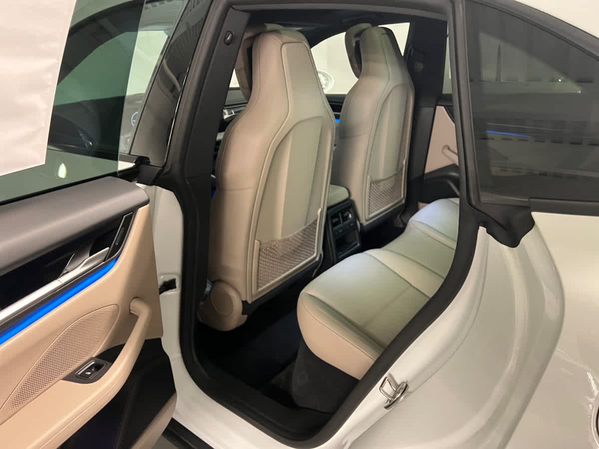 used 2025 Porsche Macan car, priced at $62,298