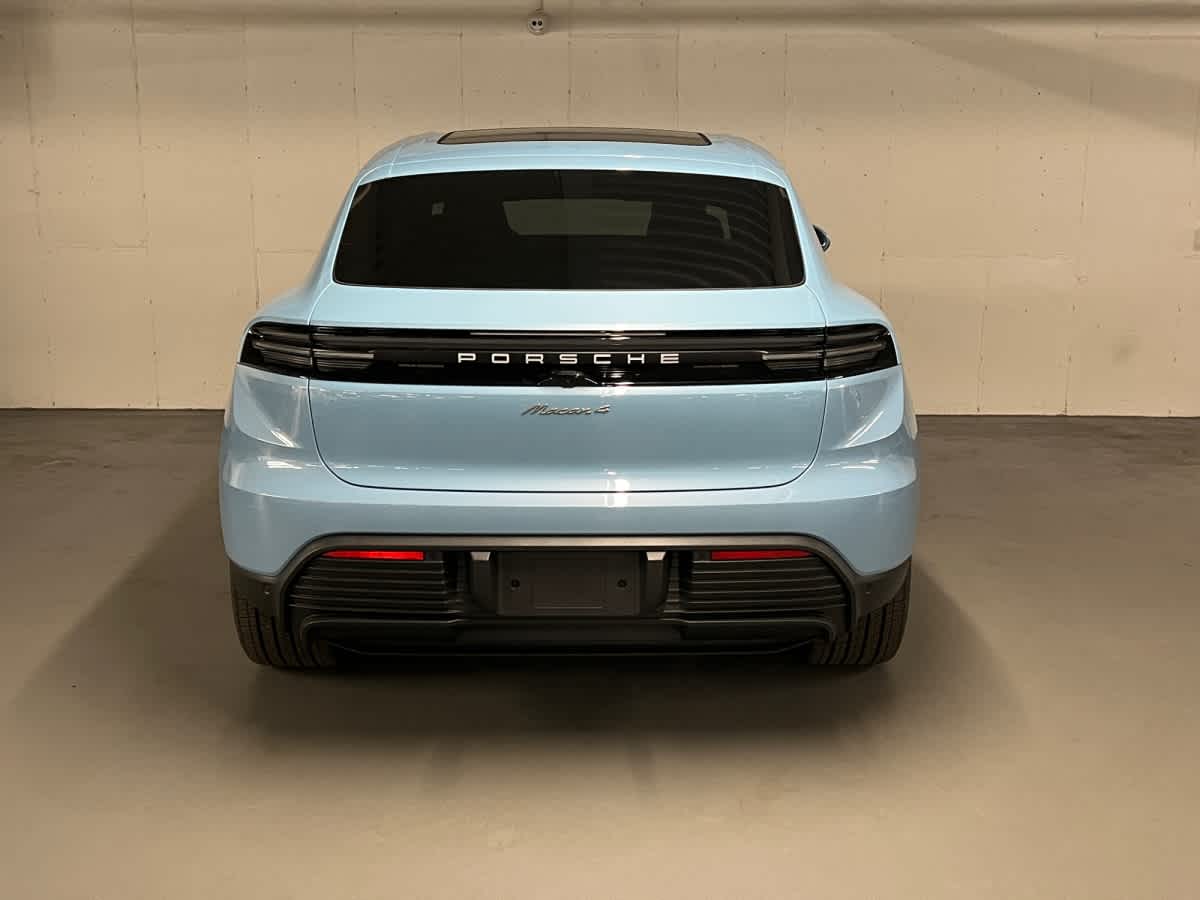 new 2026 Porsche Macan car