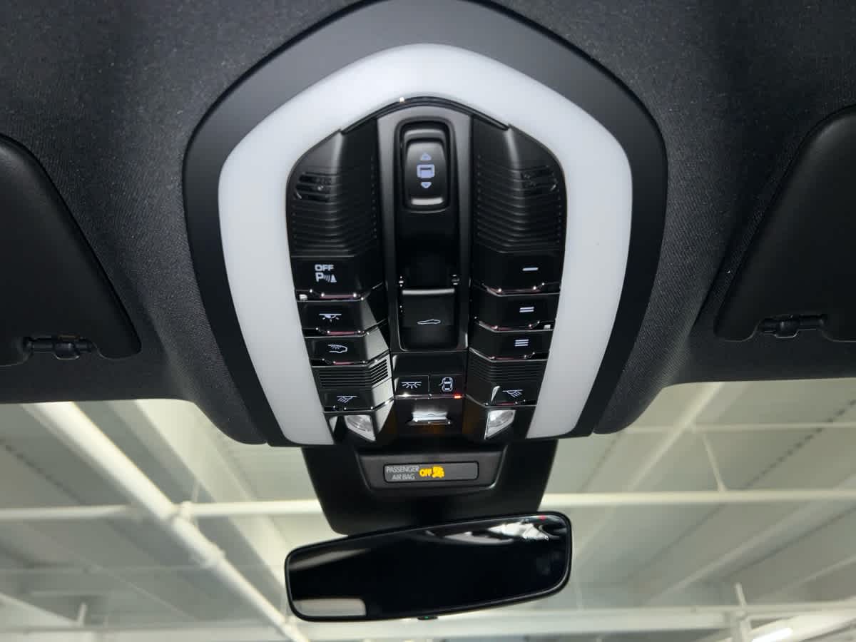 new 2026 Porsche Macan car