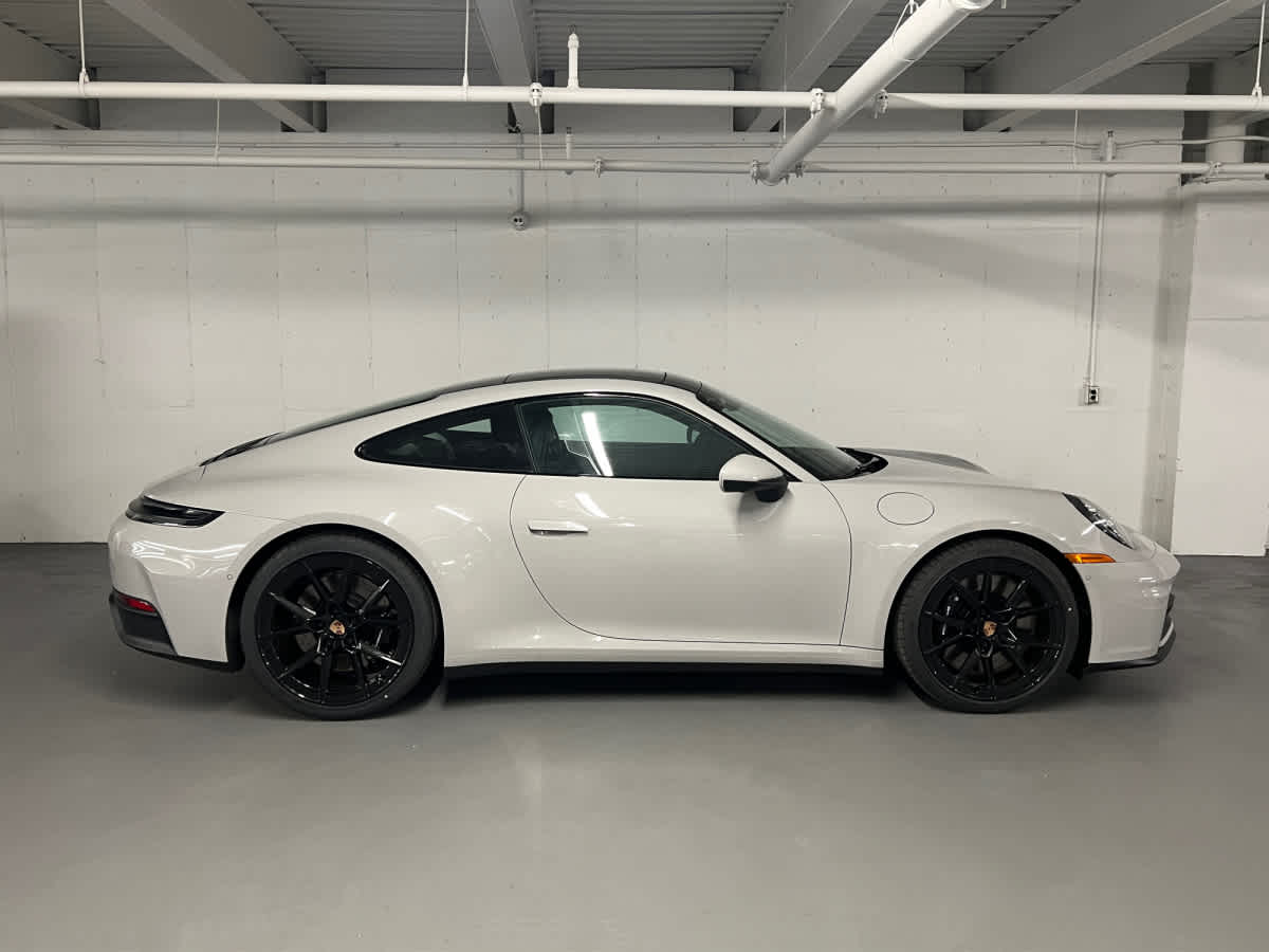 new 2026 Porsche 911 car