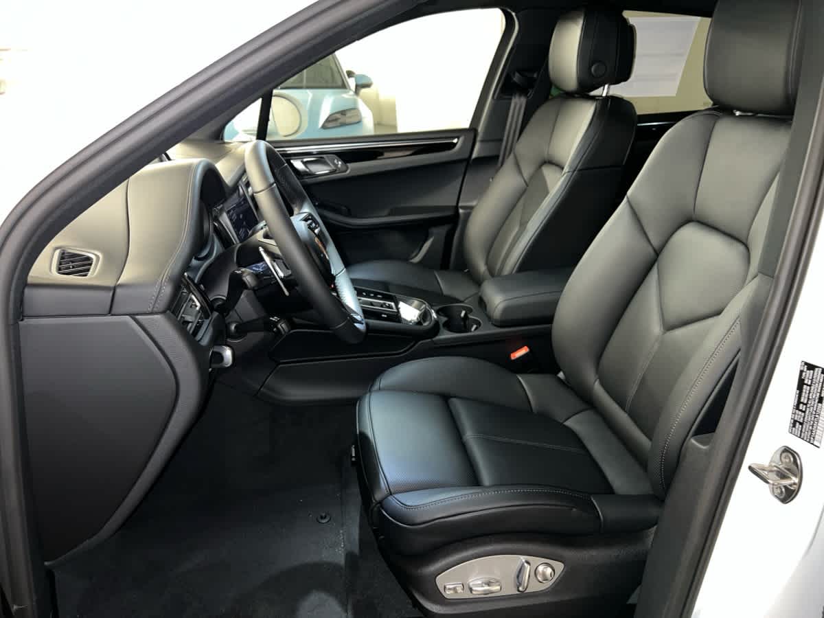 new 2026 Porsche Macan car