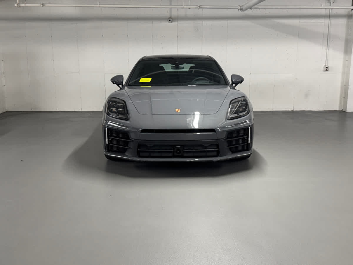 new 2025 Porsche Panamera car