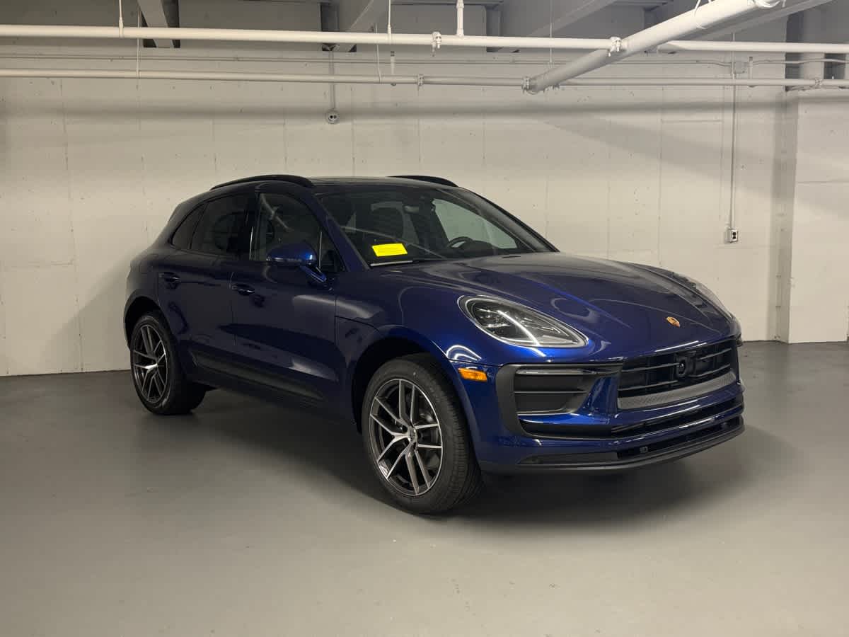 2026 Porsche Macan - Photo 7
