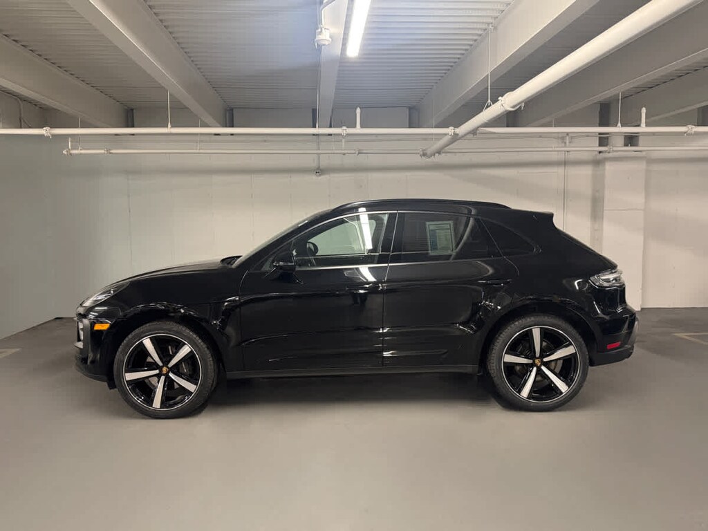 Certified 2024 Porsche Macan SUV