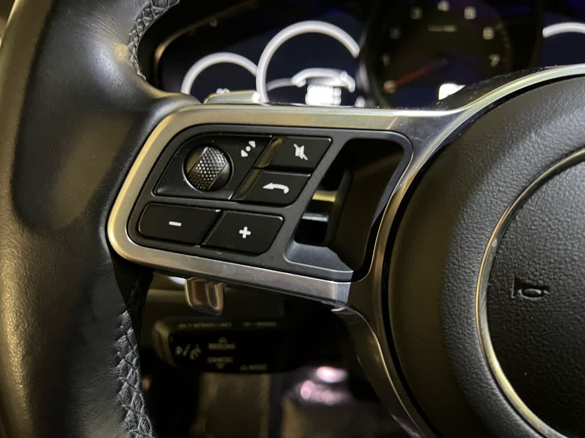 used 2022 Porsche Cayenne car, priced at $64,498