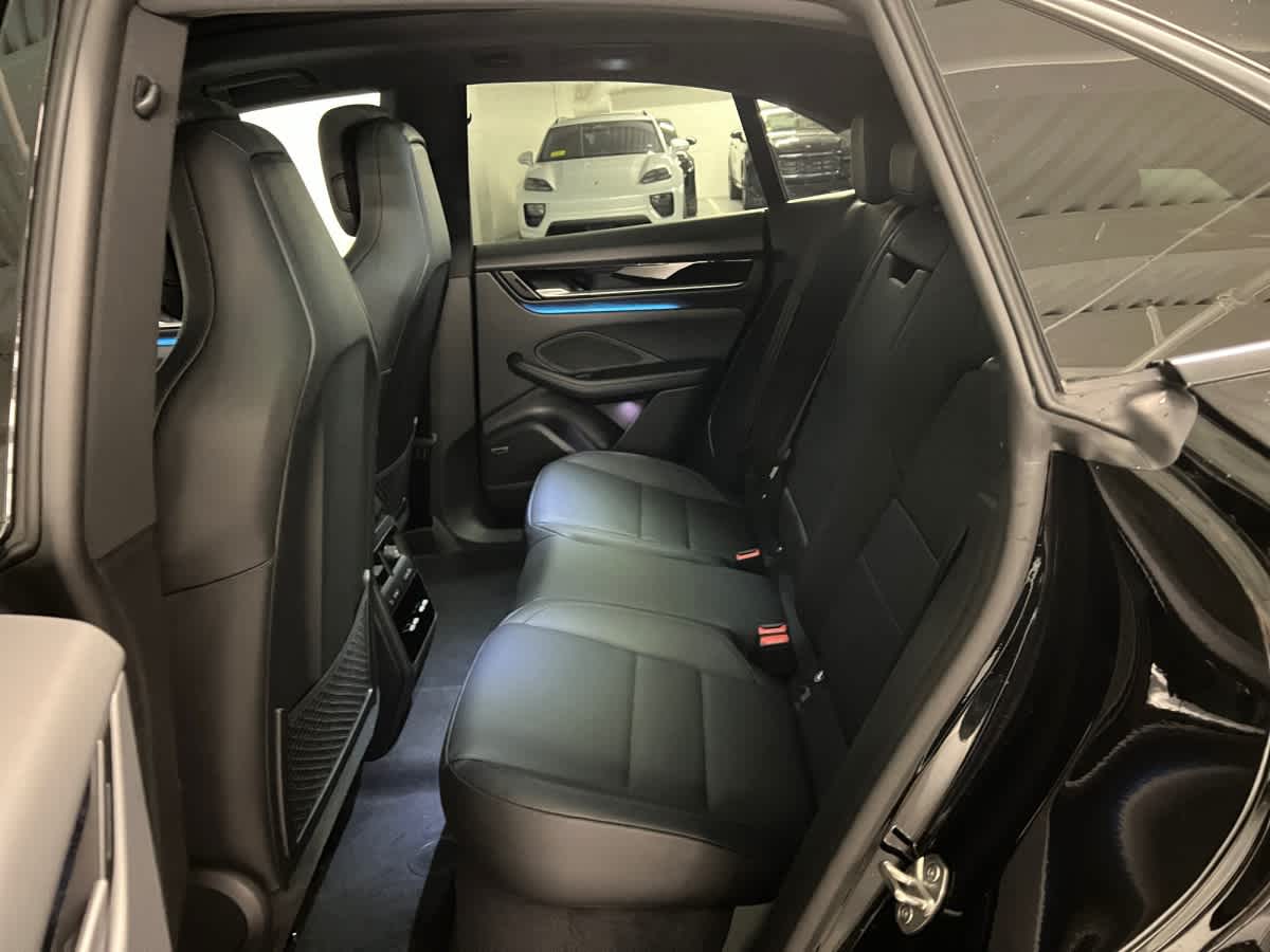 new 2026 Porsche Macan car