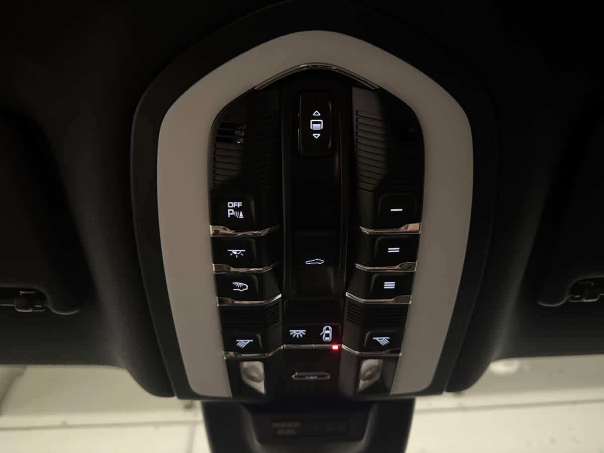 new 2026 Porsche Macan car