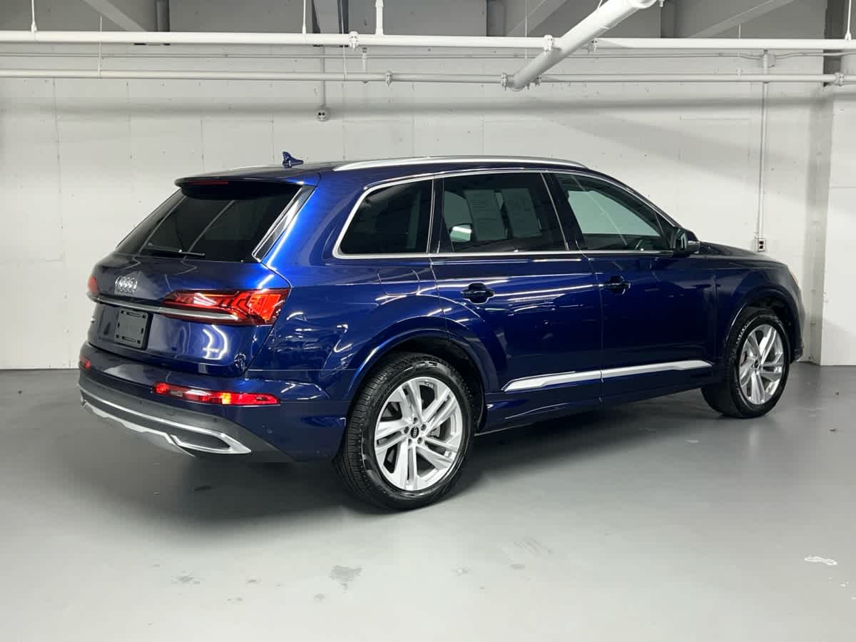 used 2022 Audi Q7 car, priced at $33,797