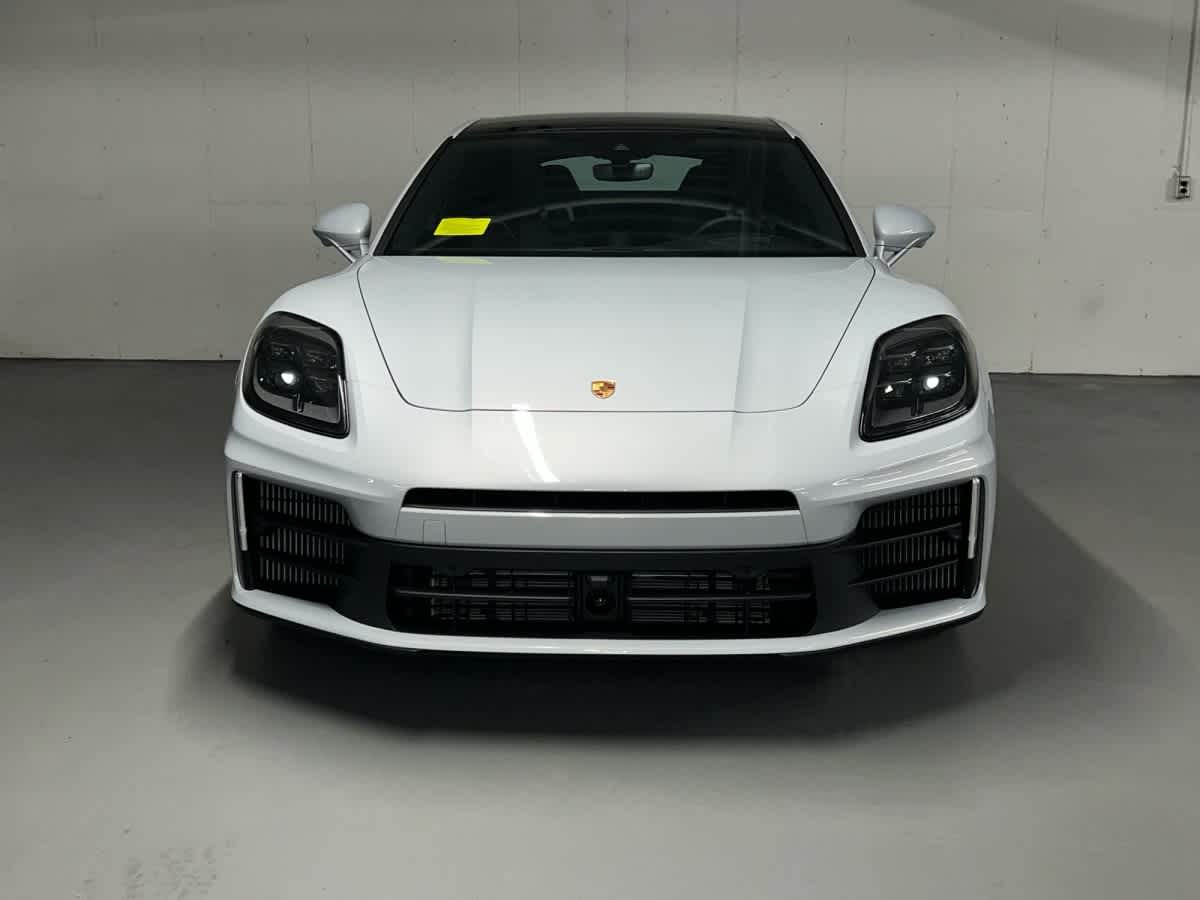 new 2026 Porsche Panamera car