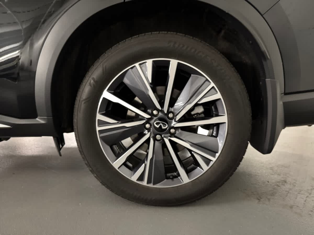 used 2026 INFINITI QX60 car, priced at $45,498