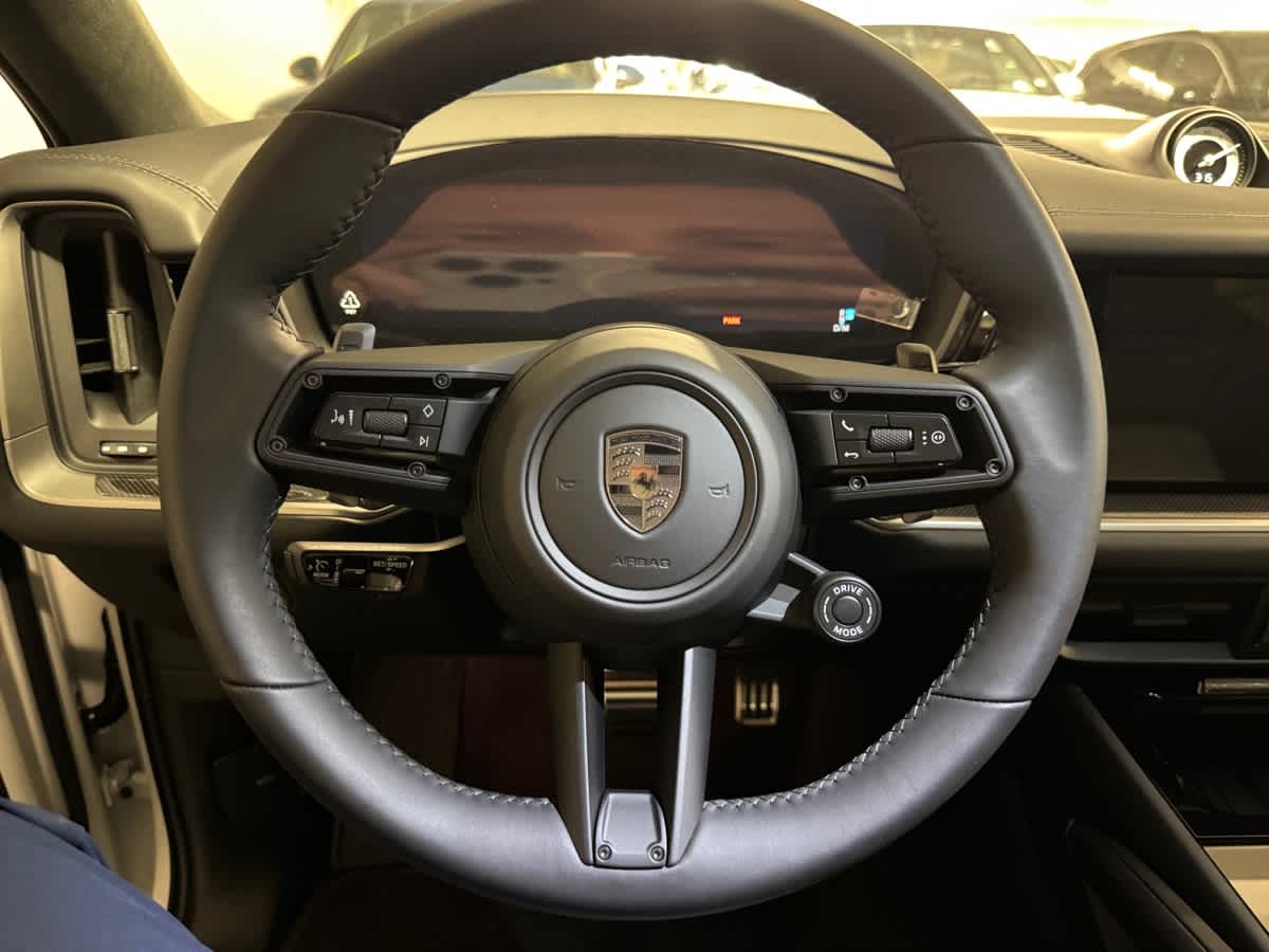 new 2025 Porsche Cayenne car