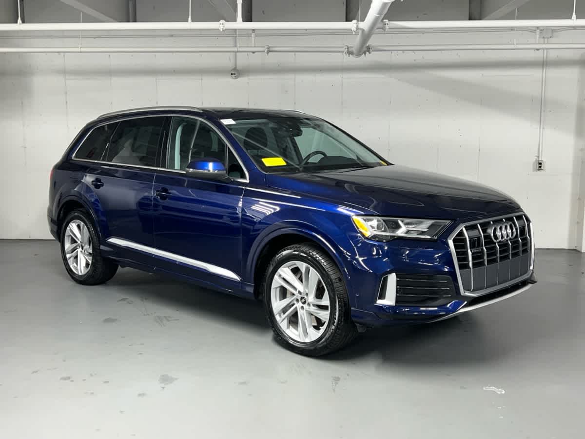 used 2022 Audi Q7 car, priced at $33,797