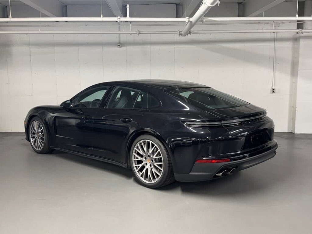 New 2026 Porsche Panamera 4 Sedan