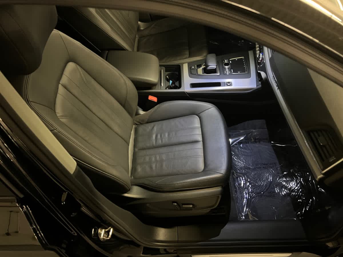 2019 Audi Q5 24