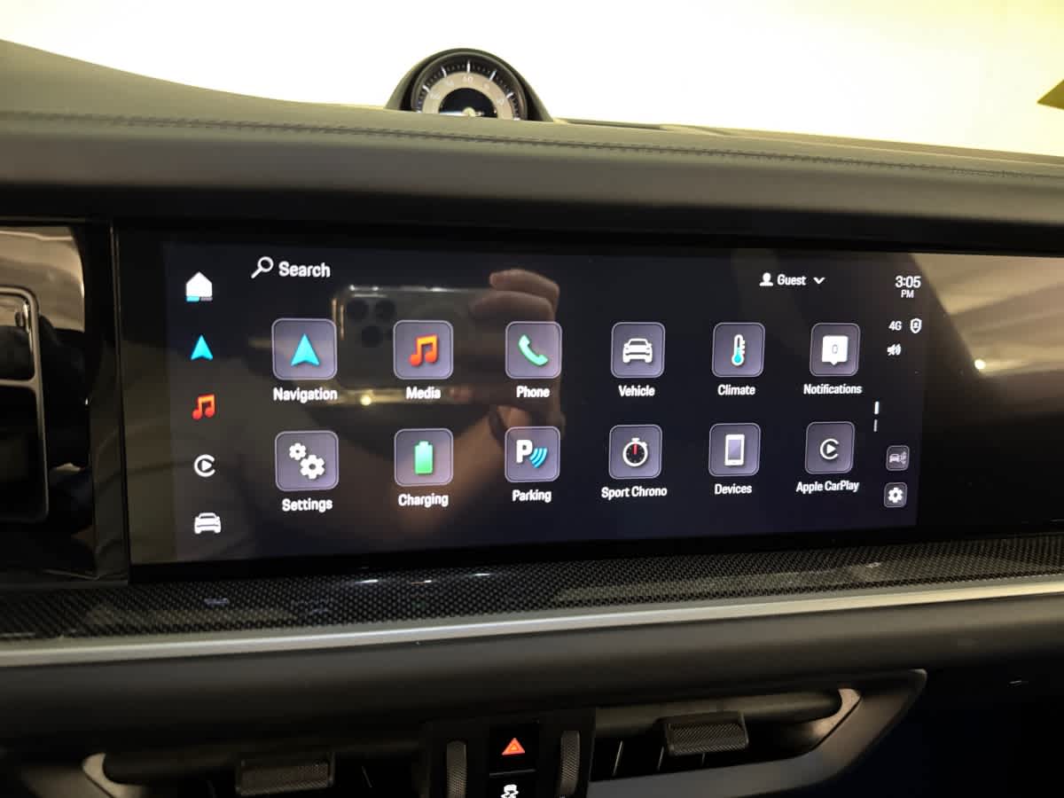 new 2025 Porsche Cayenne car