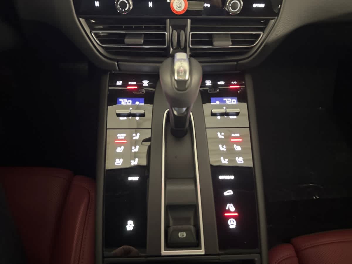 new 2026 Porsche Macan car