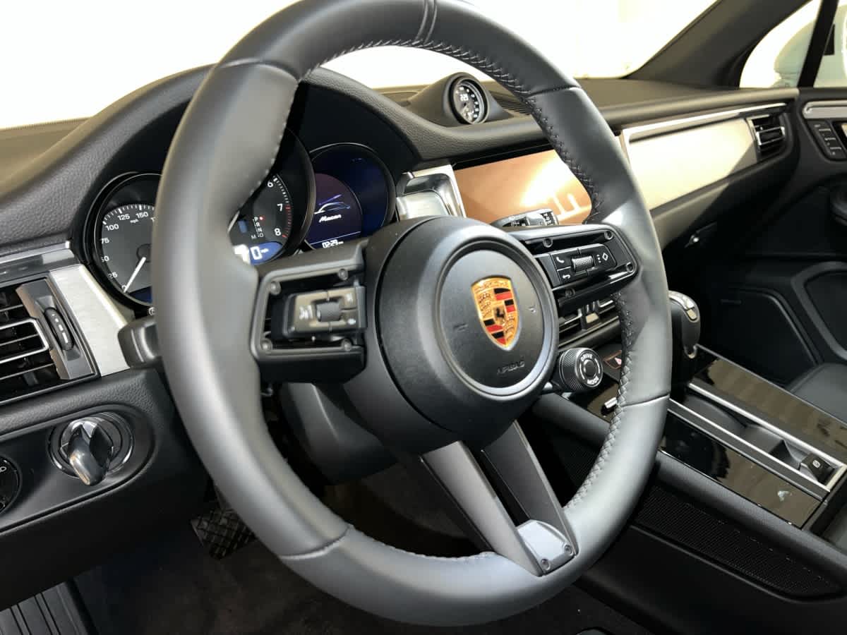 new 2026 Porsche Macan car