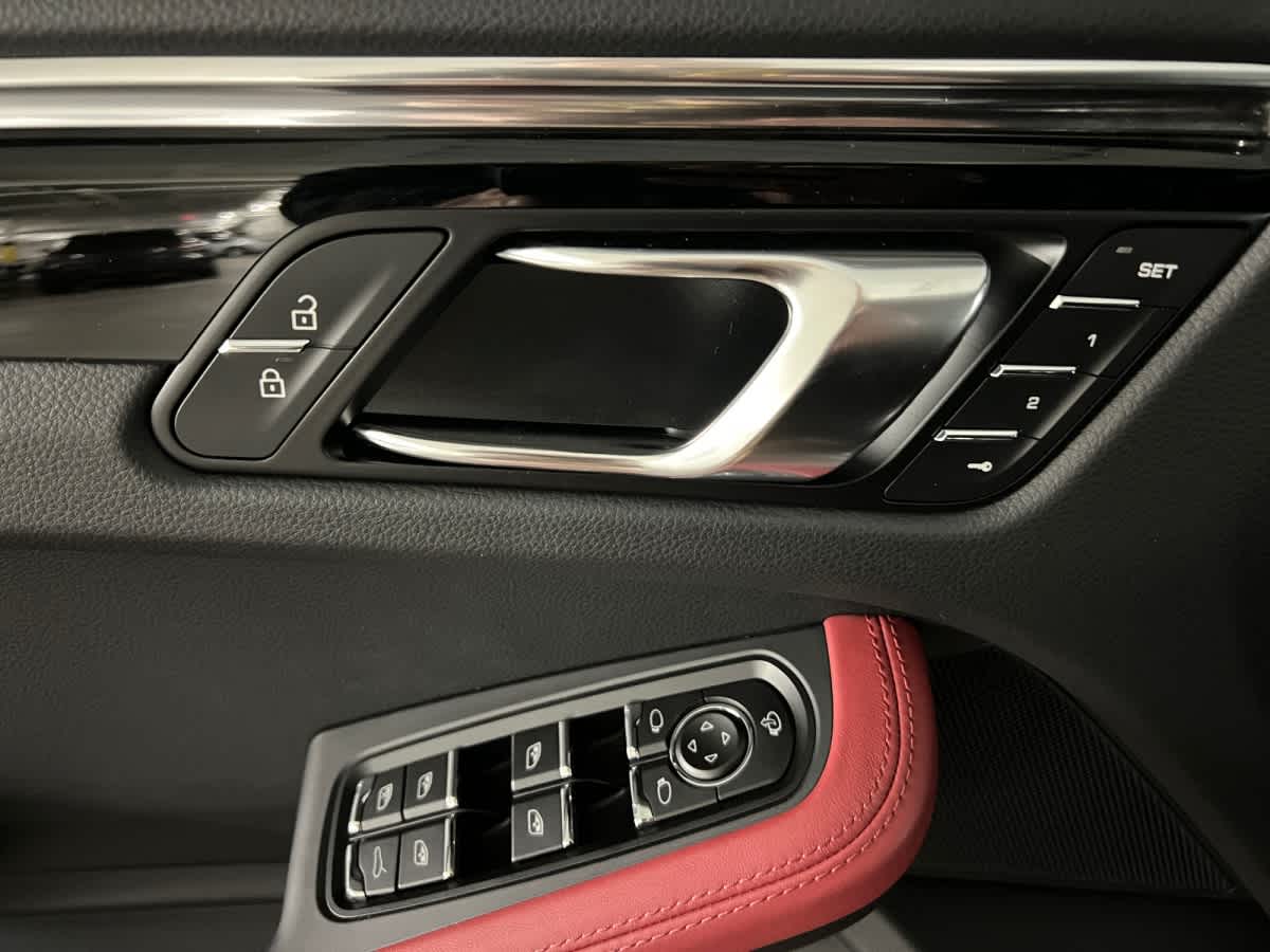 new 2026 Porsche Macan car