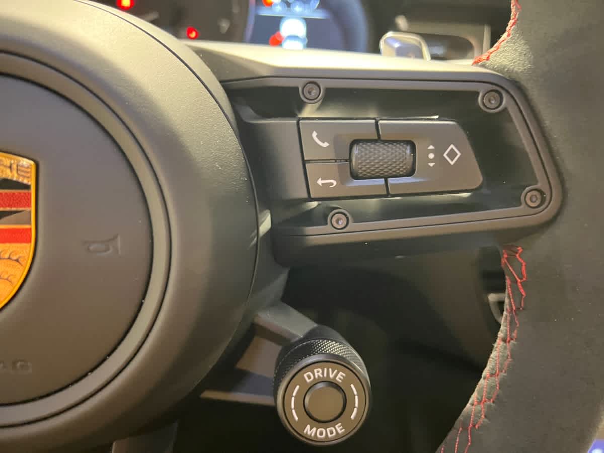 new 2026 Porsche Macan car