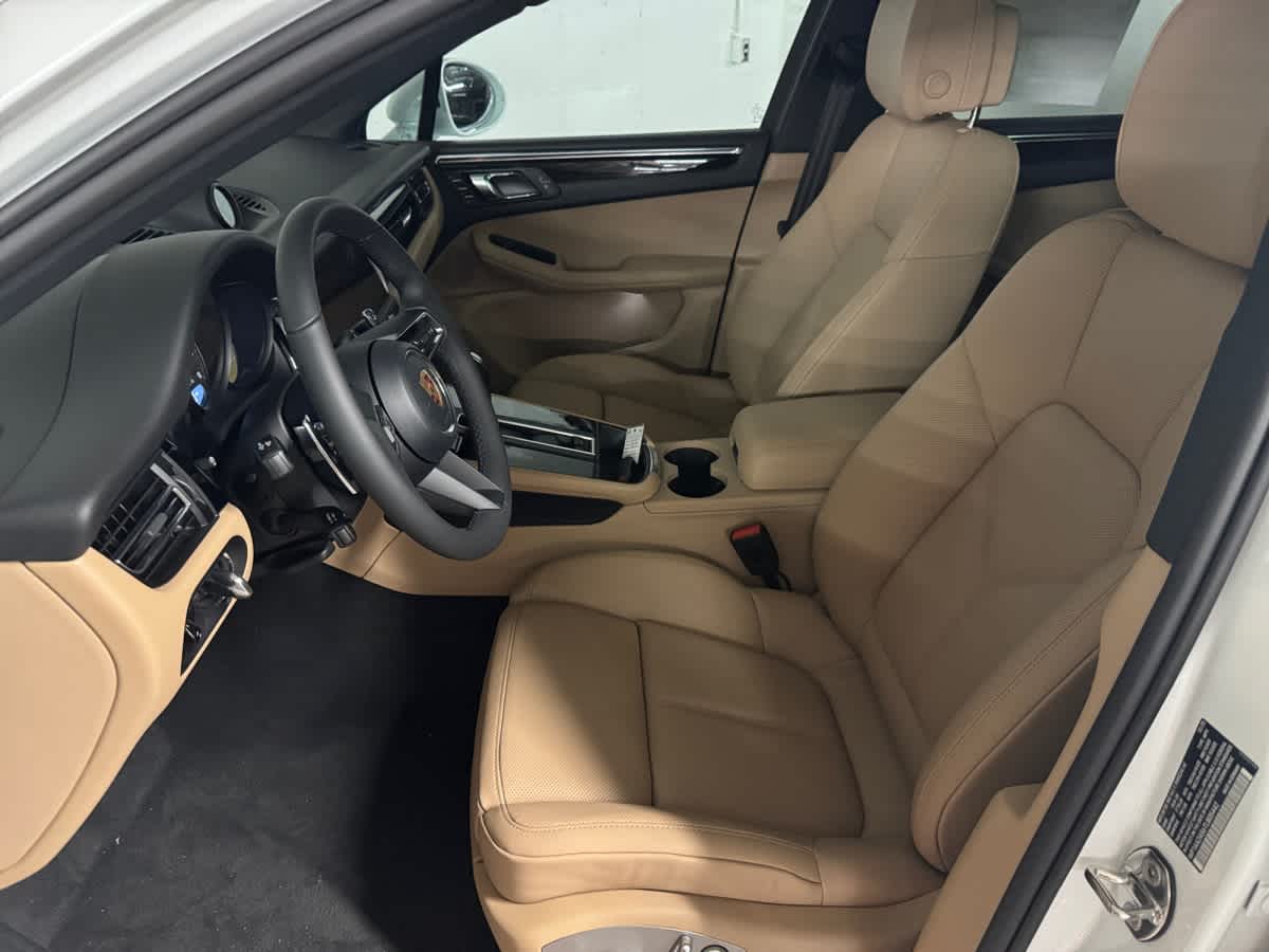 new 2026 Porsche Macan car