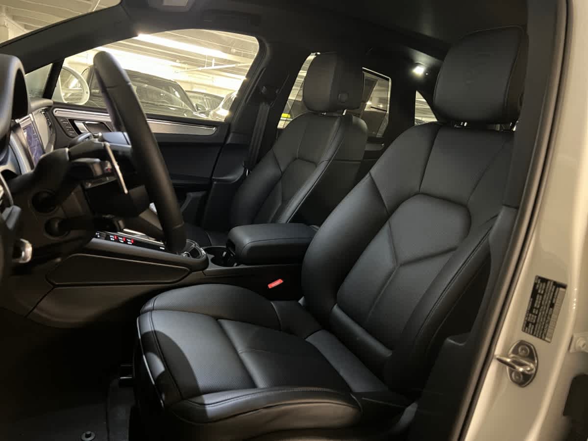 new 2026 Porsche Macan car