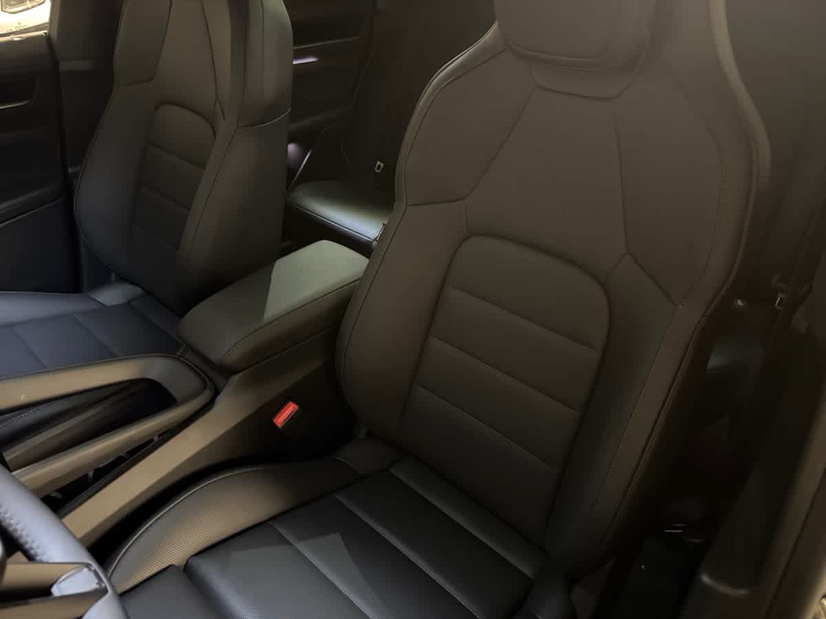 new 2026 Porsche Macan car
