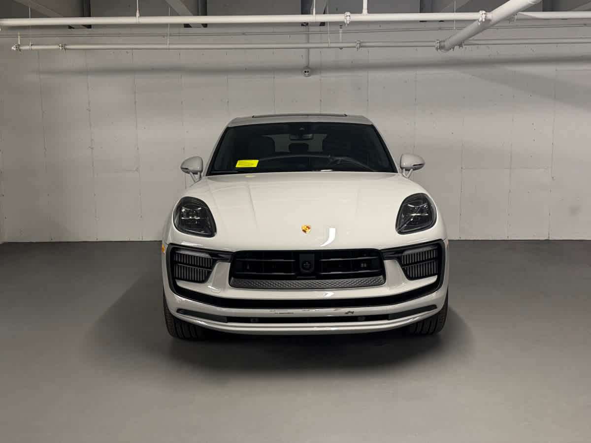 new 2026 Porsche Macan car