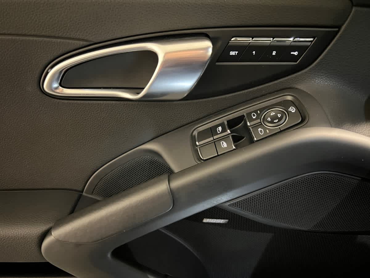 used 2025 Porsche 718 Cayman car, priced at $89,498