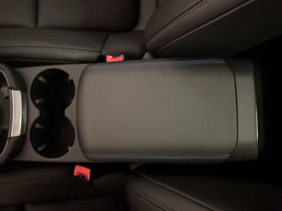 new 2026 Porsche Macan car