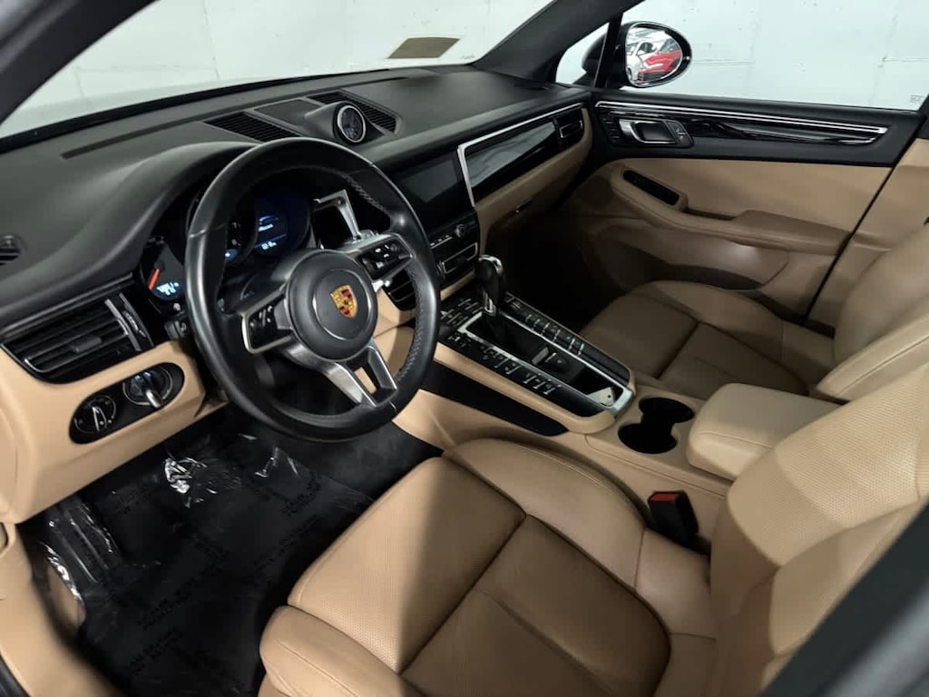 Certified 2020 Porsche Macan SUV