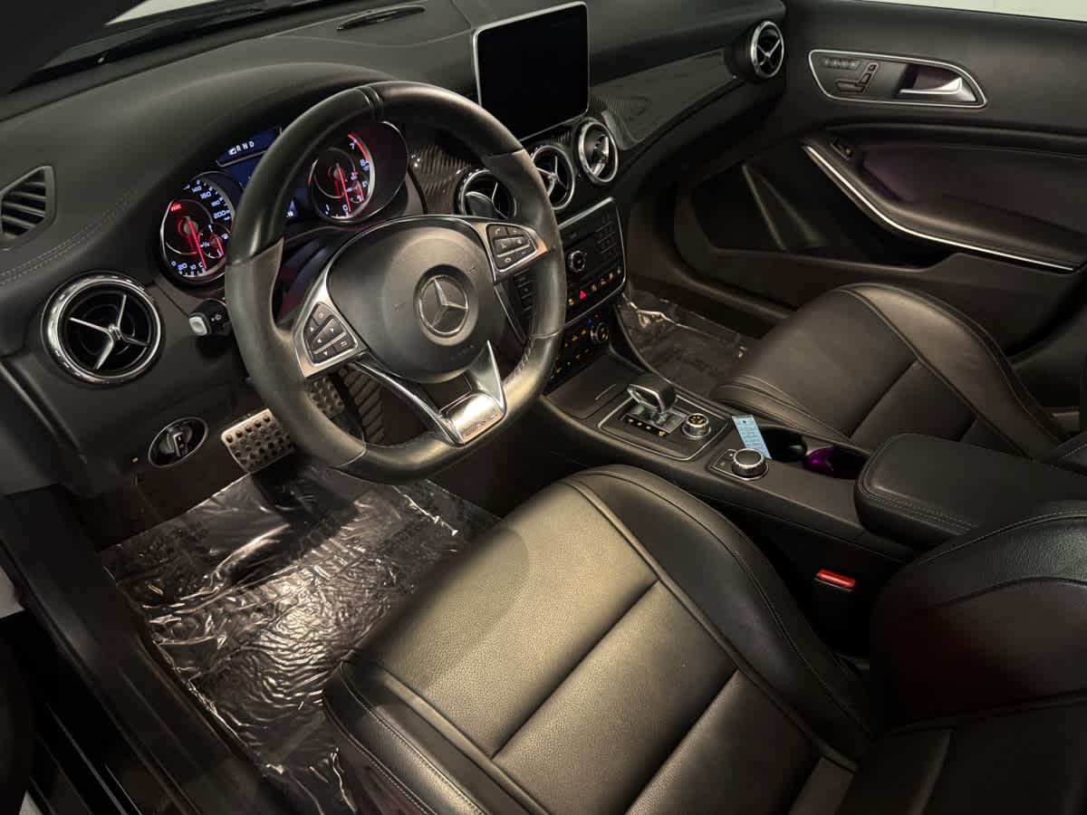 2016 Mercedes Benz GLA AMG 45 photo 4