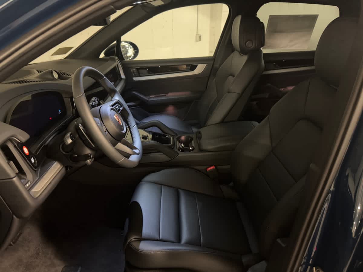 new 2025 Porsche Cayenne car