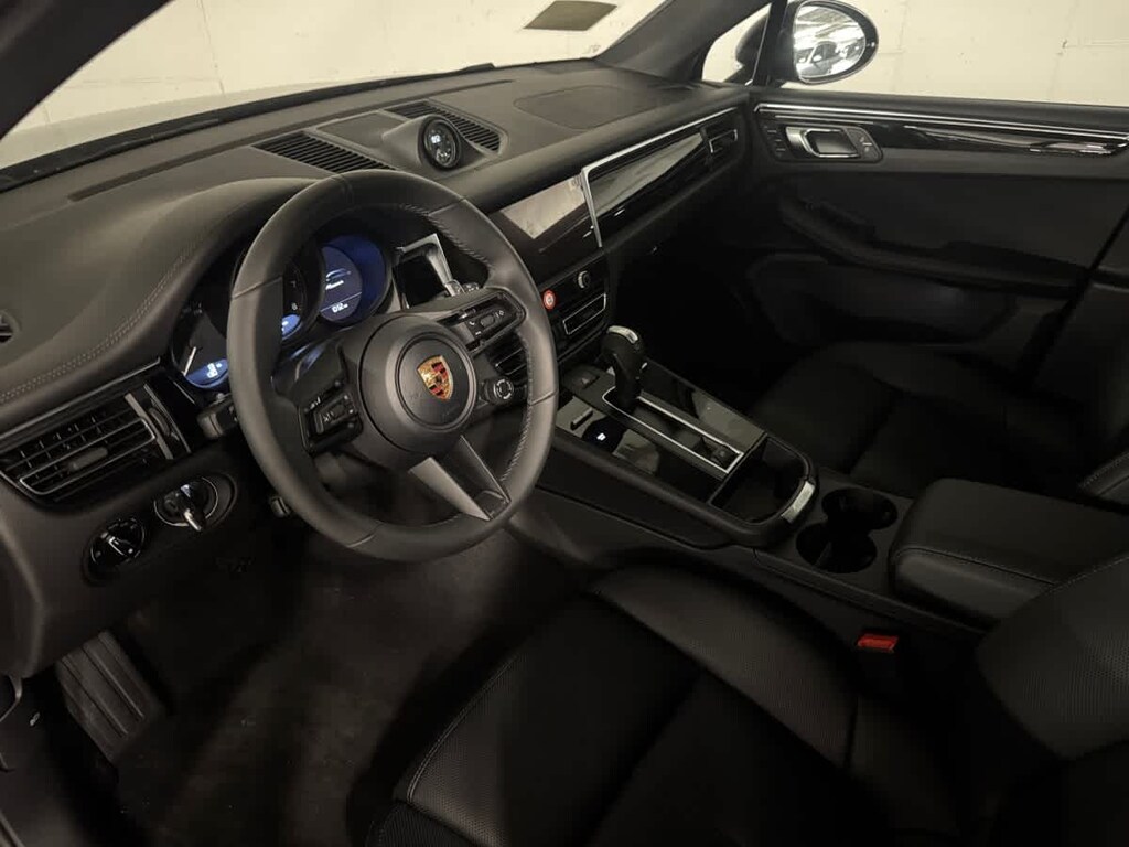 New 2026 Porsche Macan SUV
