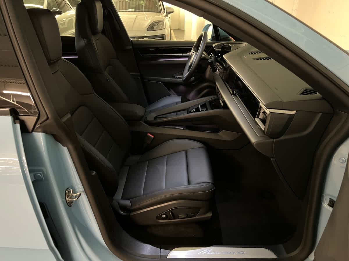 new 2026 Porsche Macan car
