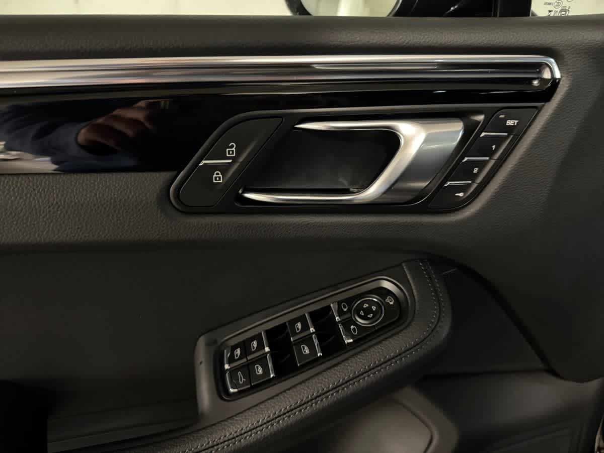 new 2026 Porsche Macan car