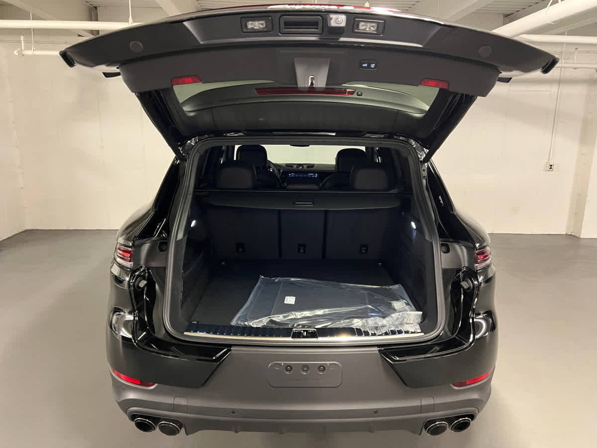 new 2026 Porsche Cayenne car