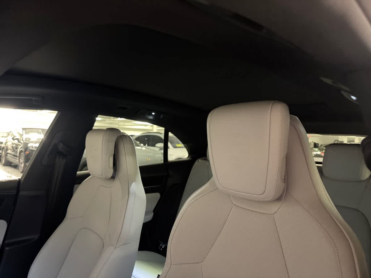 new 2026 Porsche Macan car