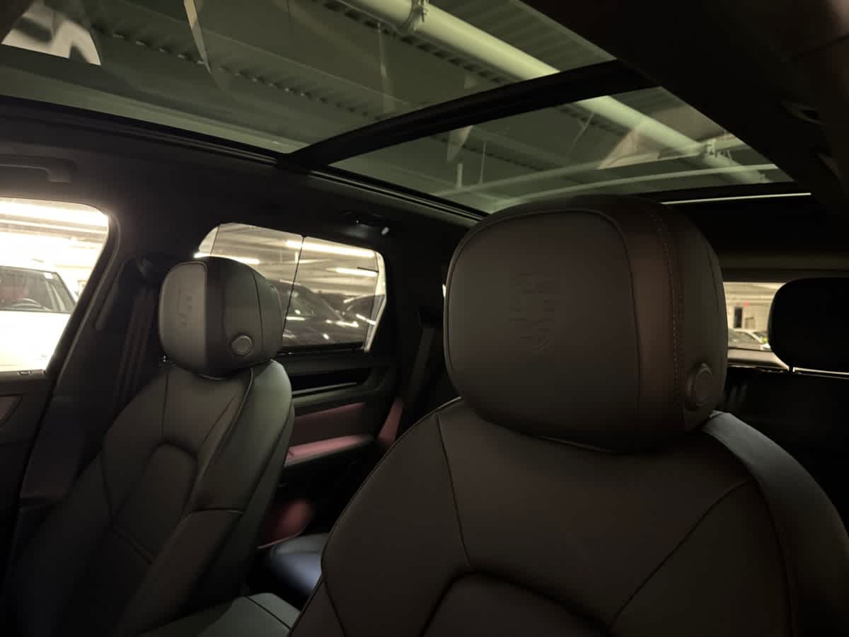 new 2025 Porsche Cayenne car