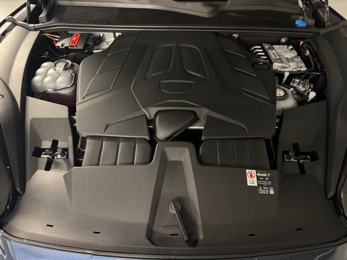 2026 Porsche Cayenne S E-Hybrid - Photo 33