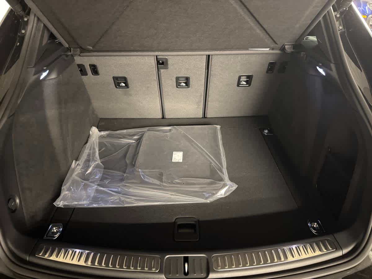 used 2025 Porsche Macan car, priced at $61,998