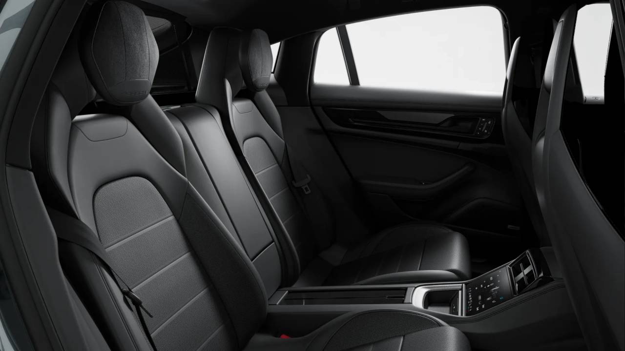 new 2026 Porsche Panamera car