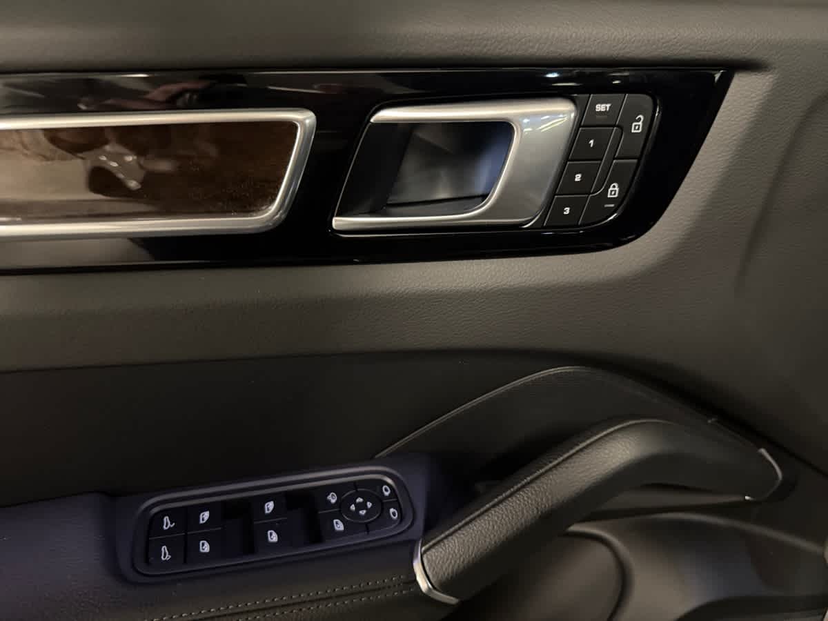 used 2023 Porsche Cayenne car, priced at $79,498