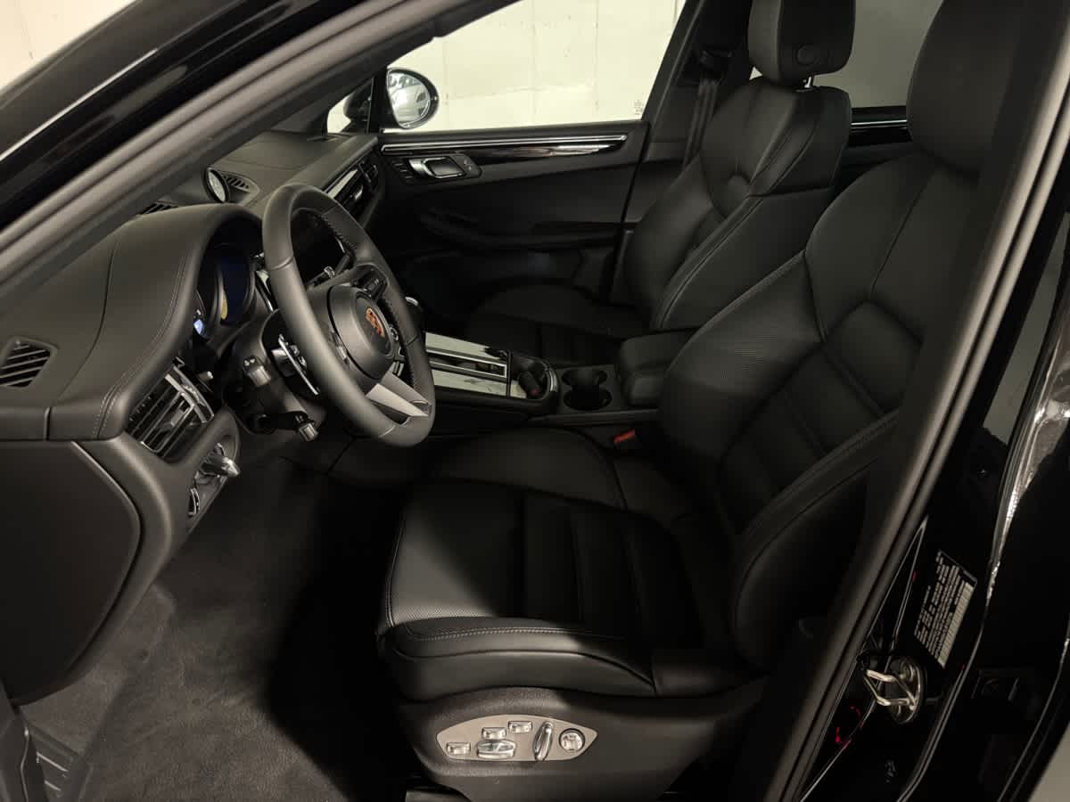 new 2026 Porsche Macan car