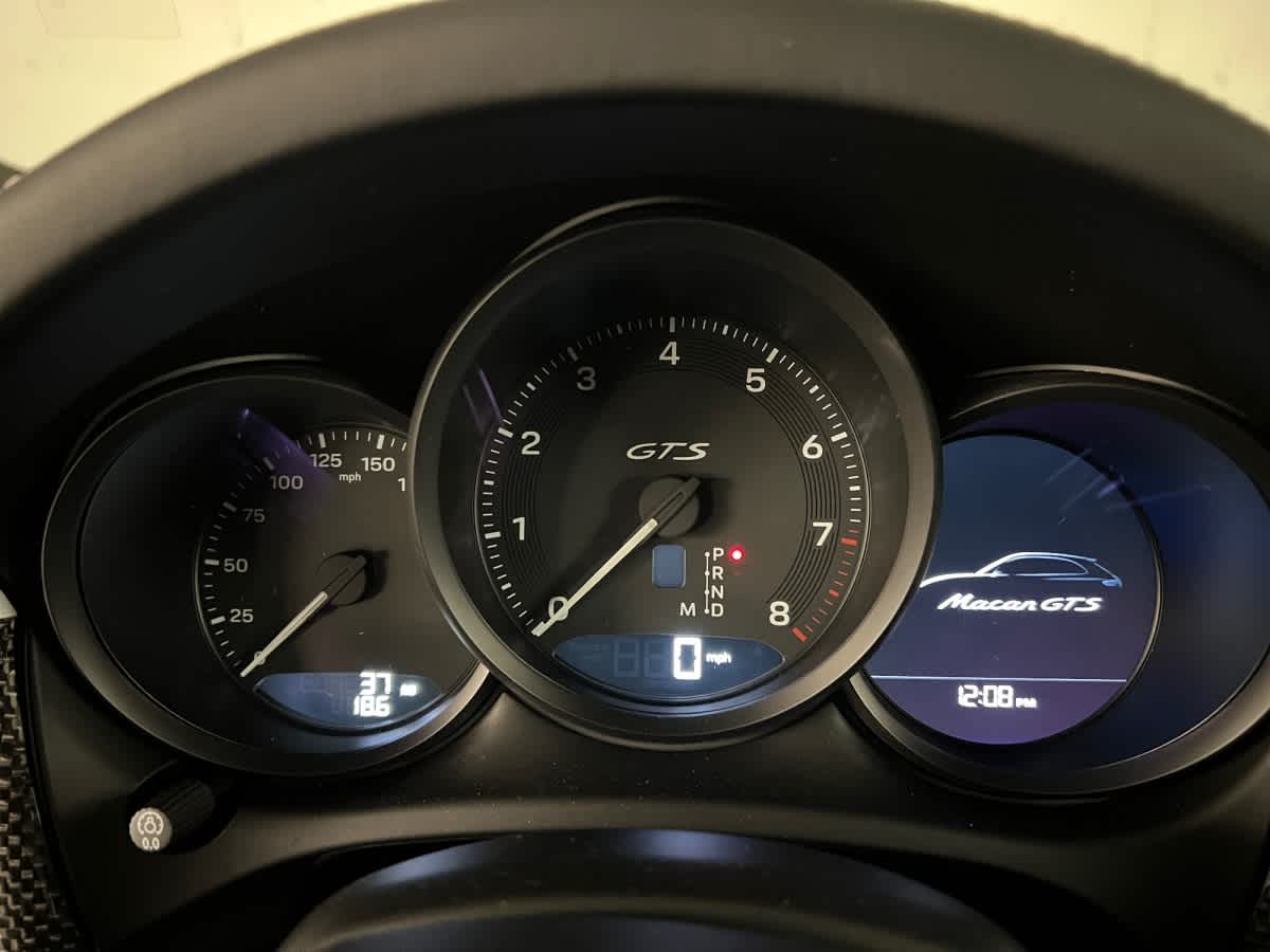 2025 Porsche Macan GTS - Photo 18