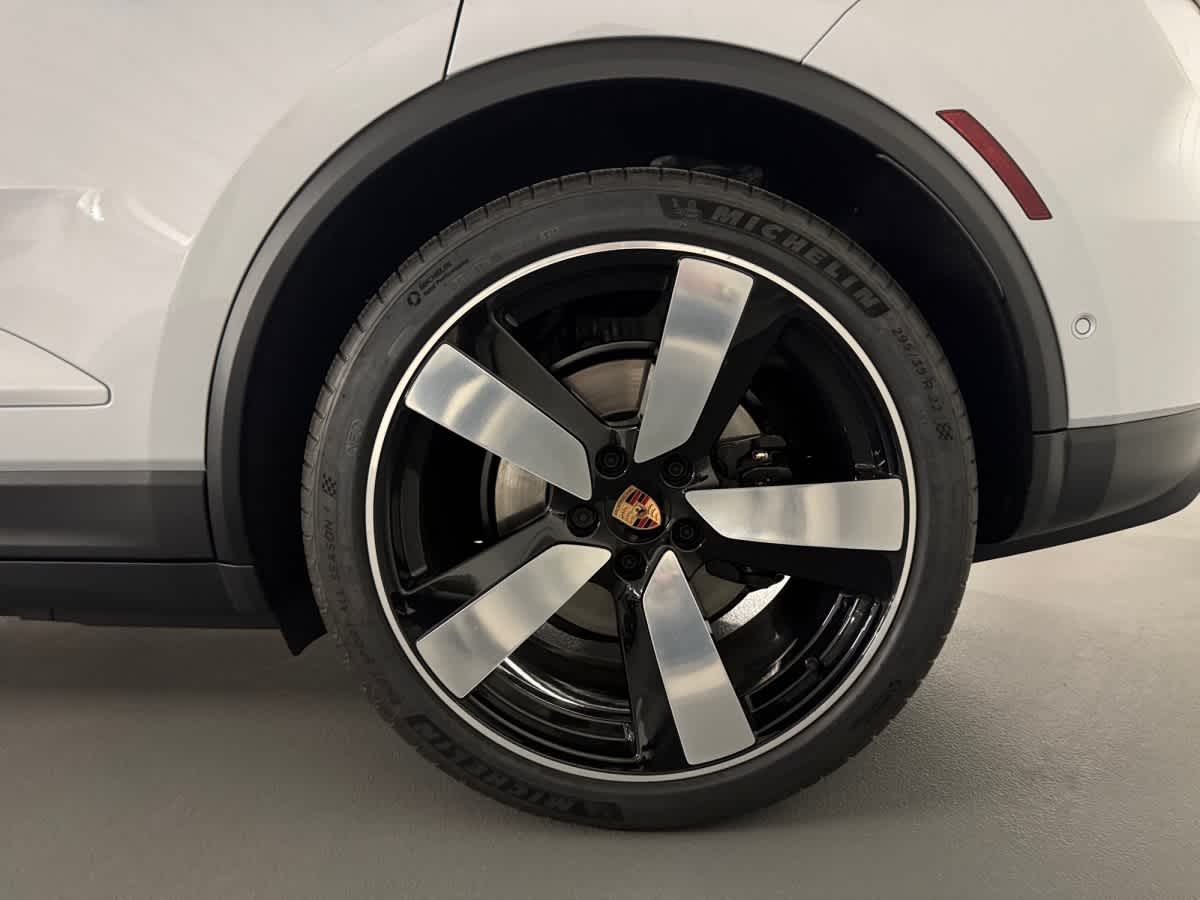 new 2026 Porsche Macan car